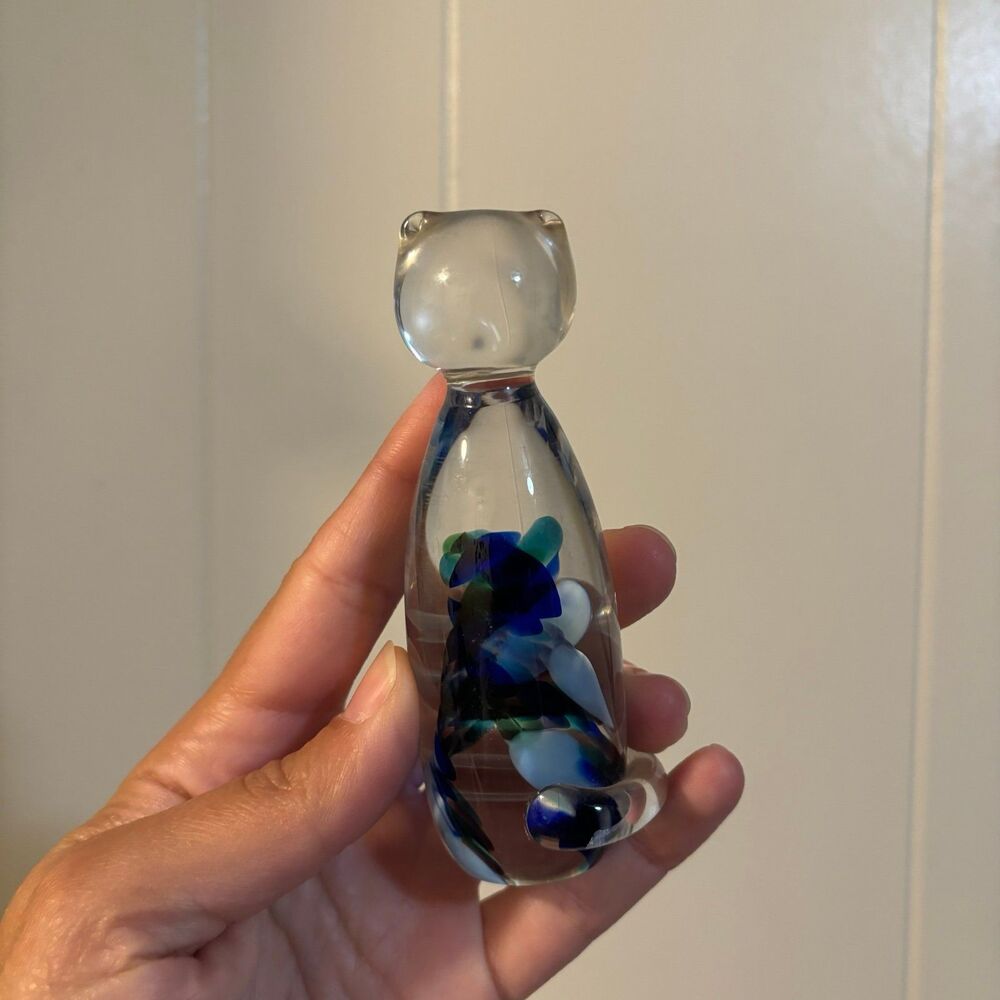 Vintage 4.5" Sitting Cat Figure
Figurine Glass Paperweight - Clear/ Blue/Green